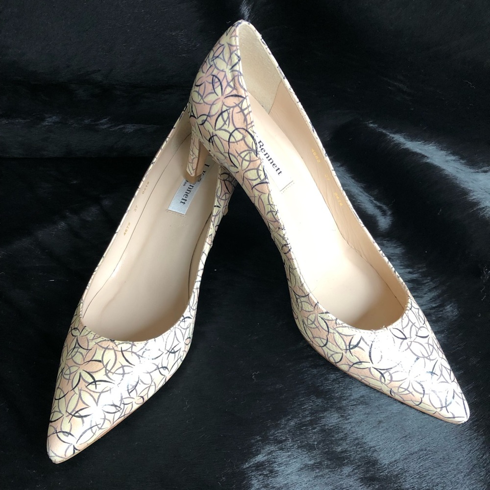 Leather heels